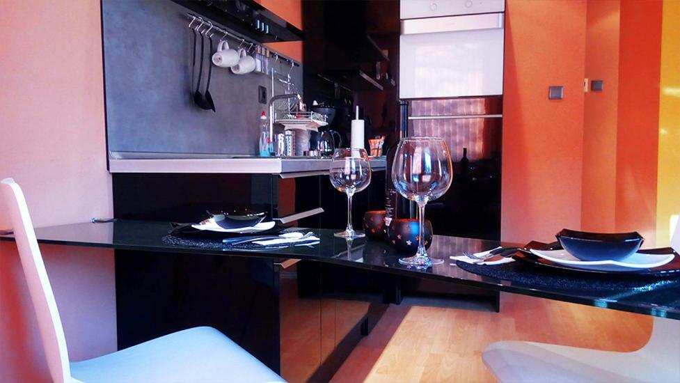 Apartment Aya's *